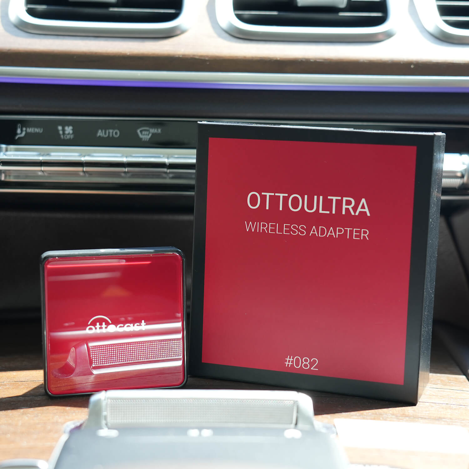 OTTOULTRA #082 Wireless CarPlay/Android Auto Adapter