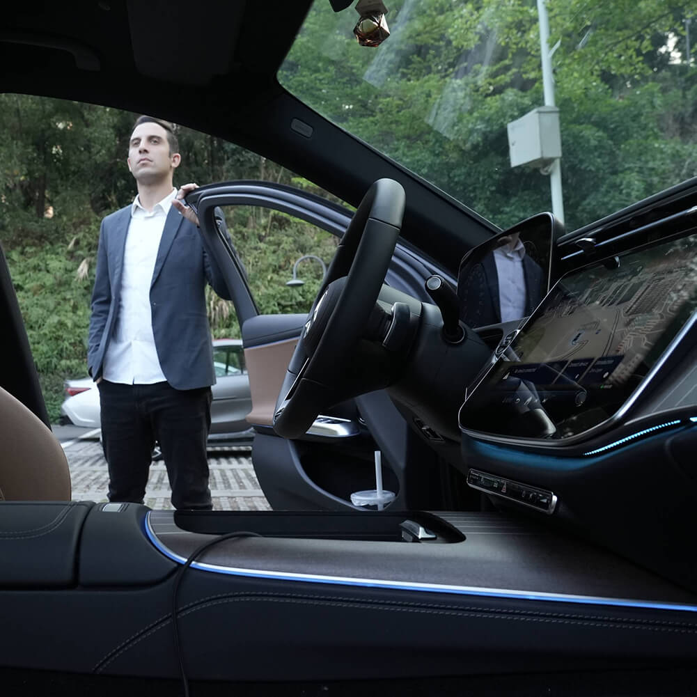 Mirror Touch Wireless CarPlay Adapter – OTTOCAST